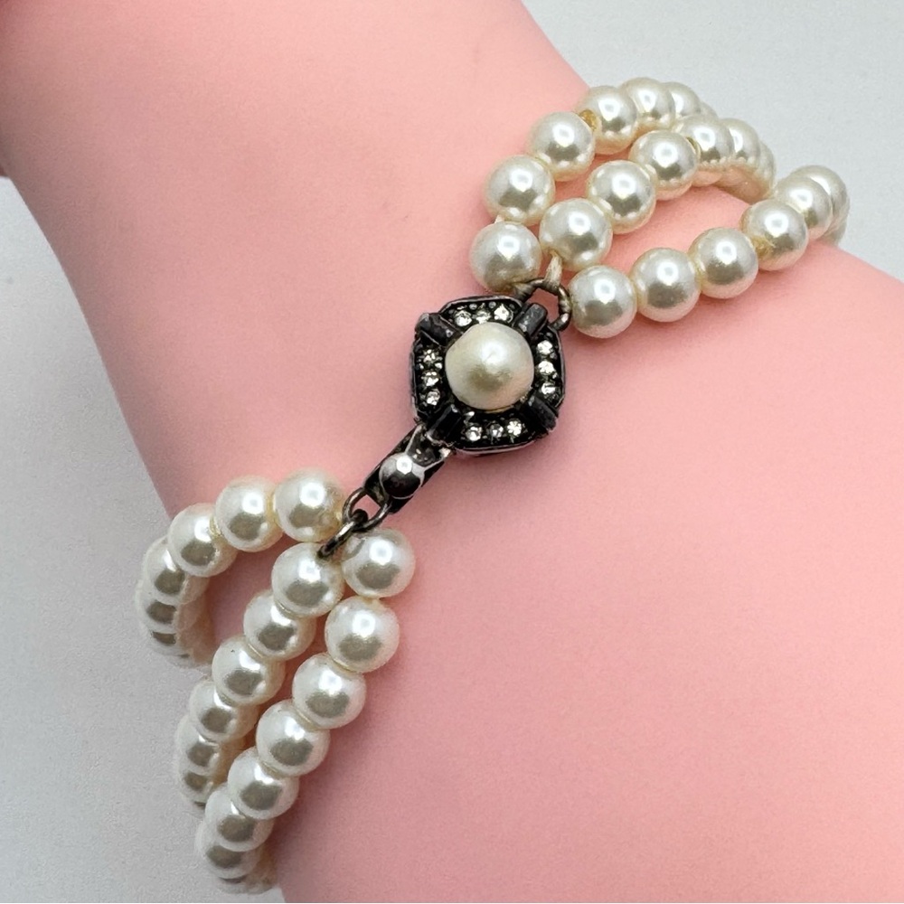 Vintage Multi Strand Faux Glass Pearl Bracelet Rhinestone Clasp Statement
